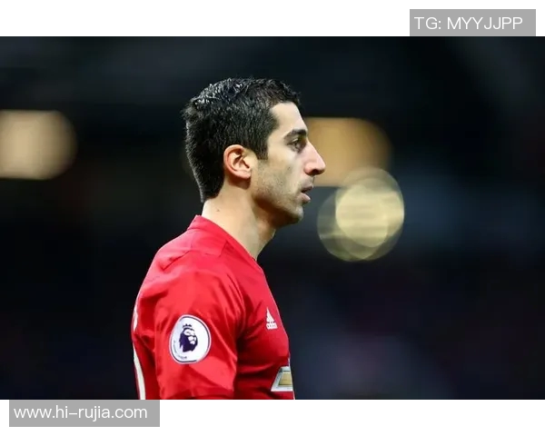 足球明星生活瞬间展现男士魅力的精彩头像图片合集